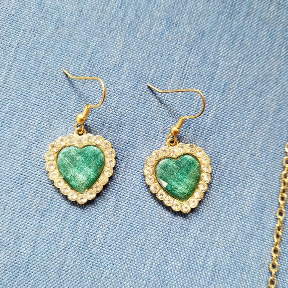 💚✨Betsey Johnson Green Hearts Double-Chain Necklace & Earrings - EPC✨💚 - Picture 4 of 16